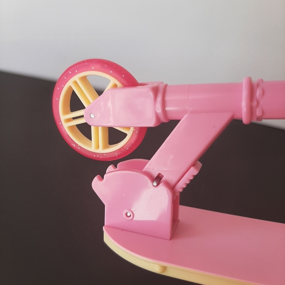 Our Generation, Owl Be Cruisin' Scooter Replacement for 18" Dolls Pink - Picture 12 of 15
